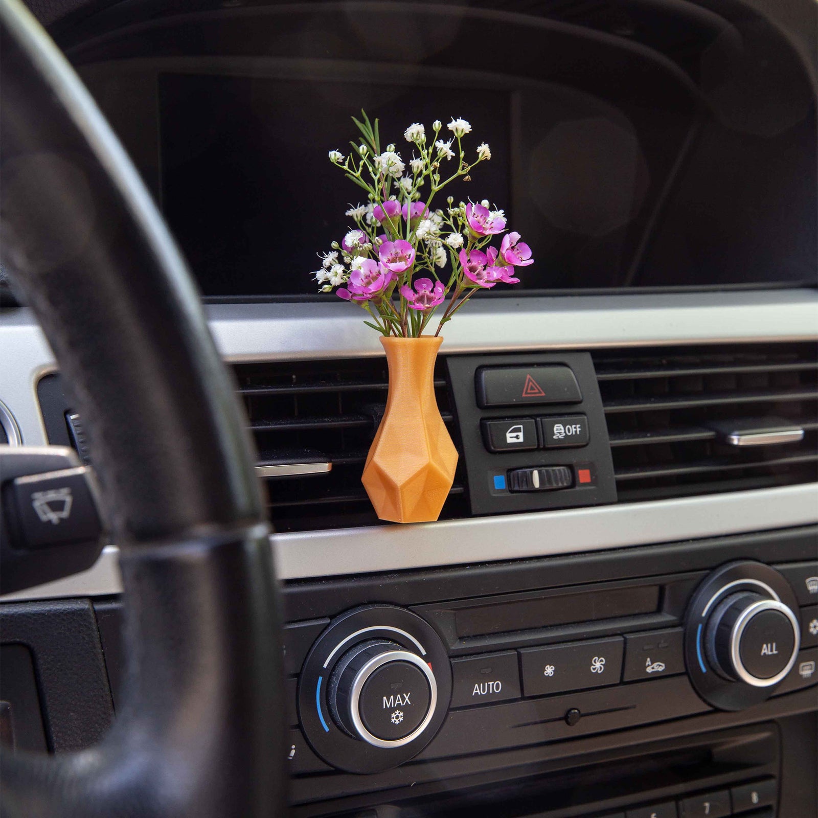 Achlys - Cardening Mini Vase Car Accessory