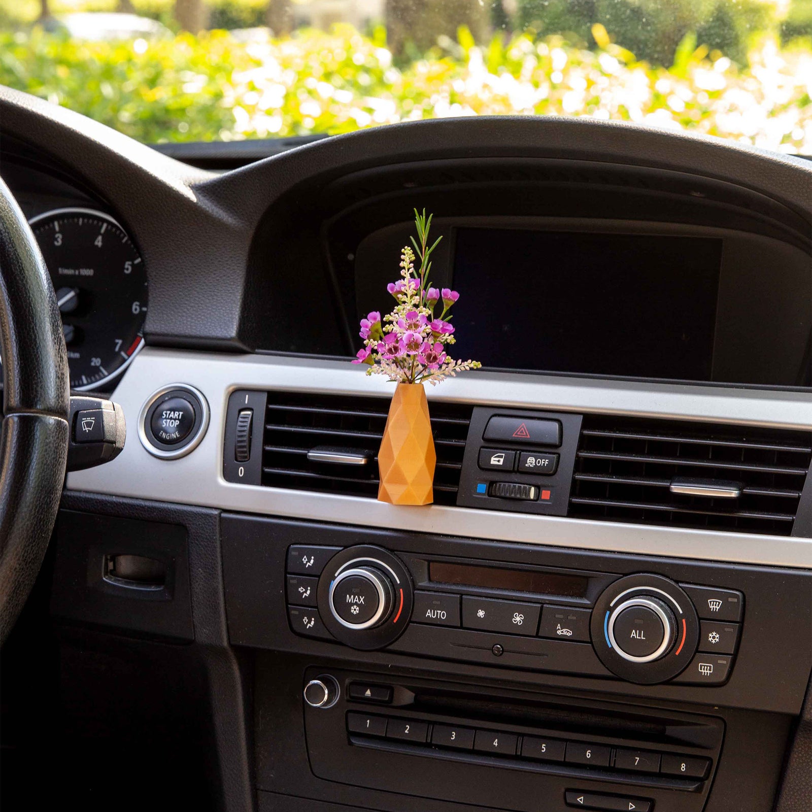 Aether - Cardening Mini Vase Car Accessory