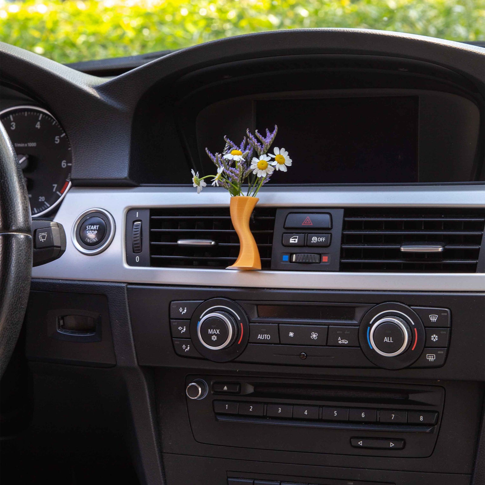 Aura - Cardening Mini Vase Car Accessory