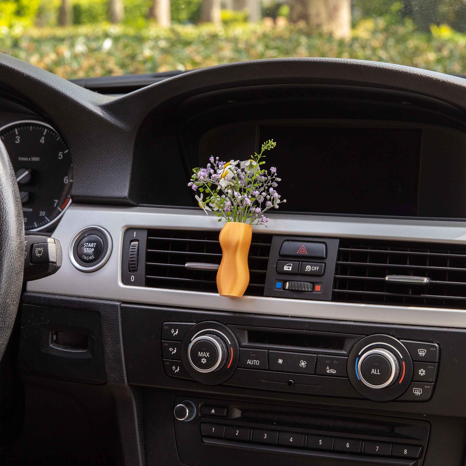 Eros - Cardening Mini Vase Car Accessory