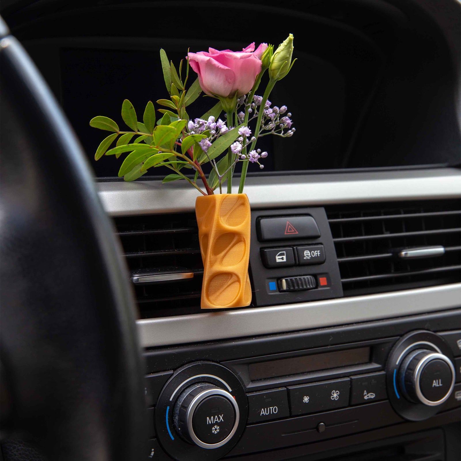 Eurynomus - Cardening Mini Vase Car Accessory