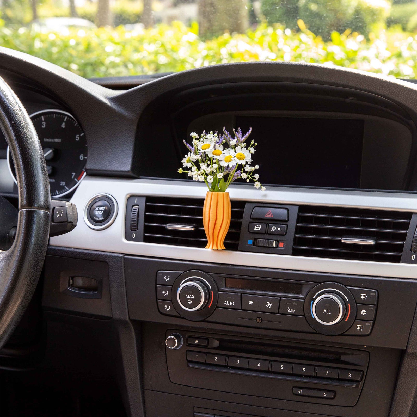 Hoplodamus - Cardening Mini Vase Car Accessory