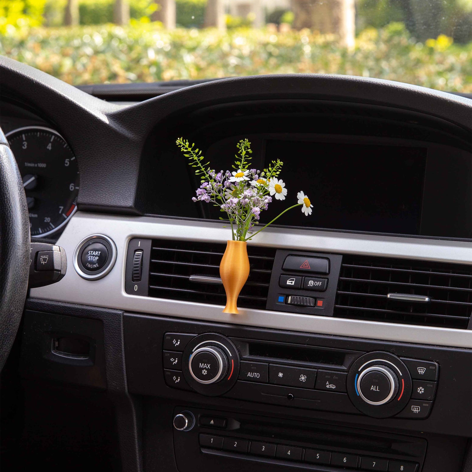Selene - Cardening Mini Vase Car Accessory