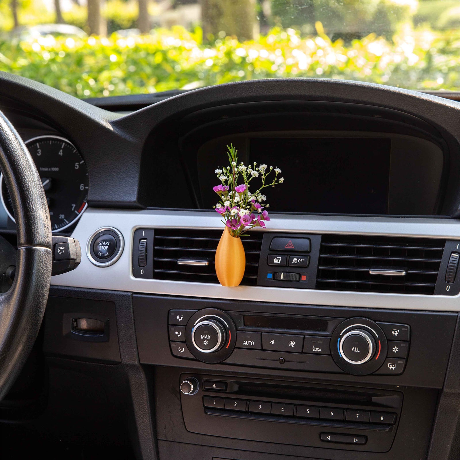 Thalassa - Cardening Mini Vase Car Accessory
