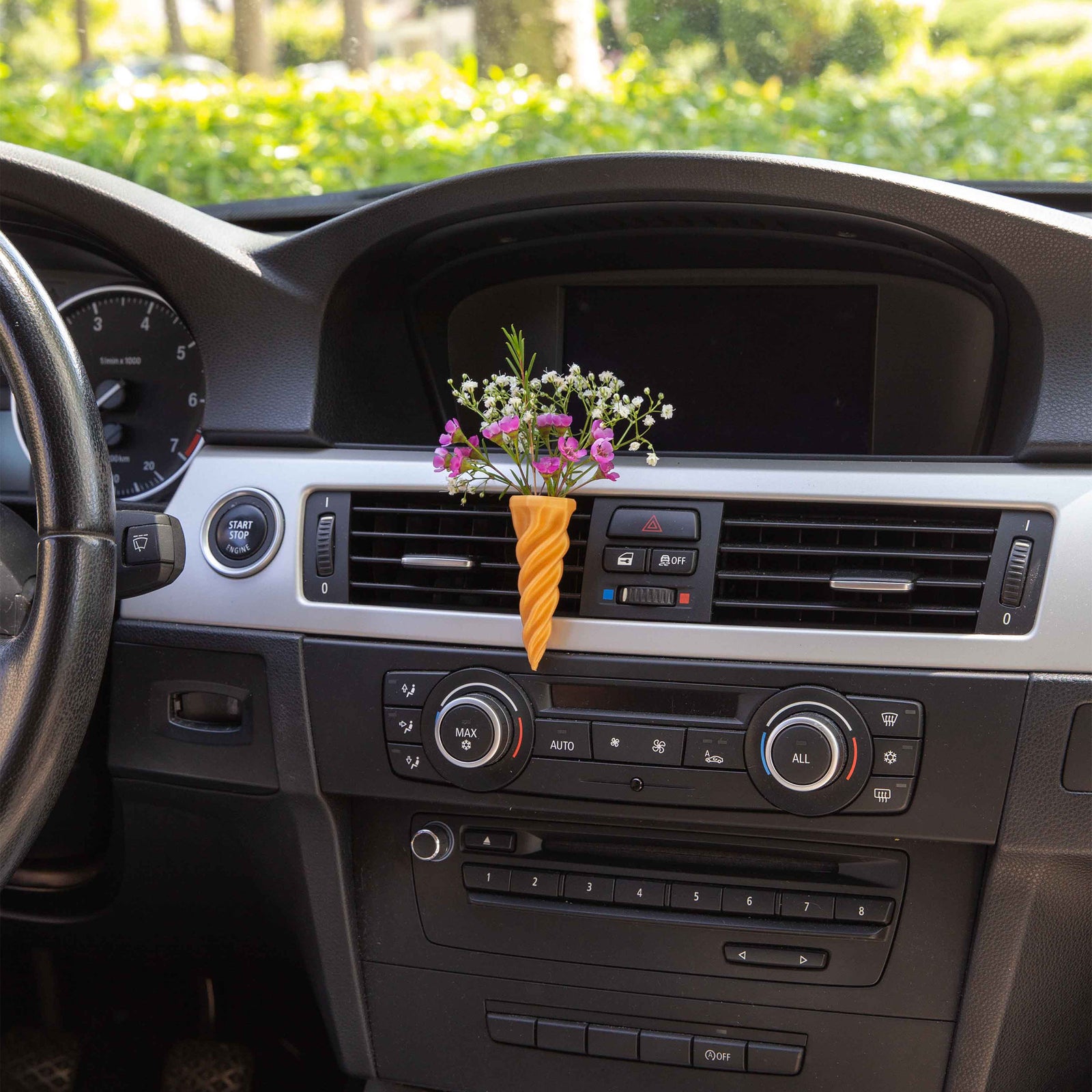 The Icicle - Cardening Mini Vase Car Accessory