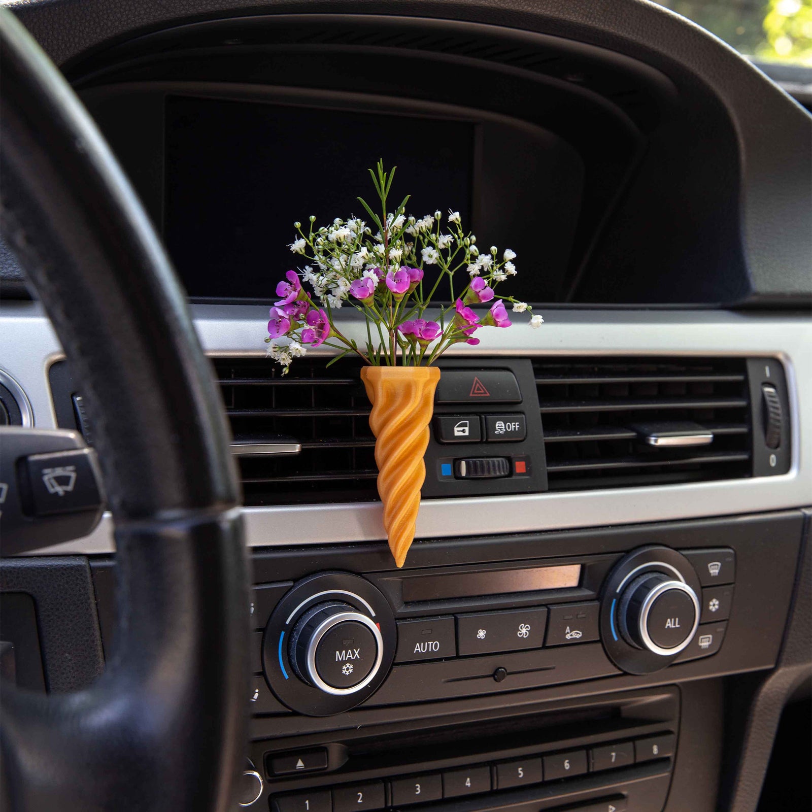 The Icicle - Cardening Mini Vase Car Accessory