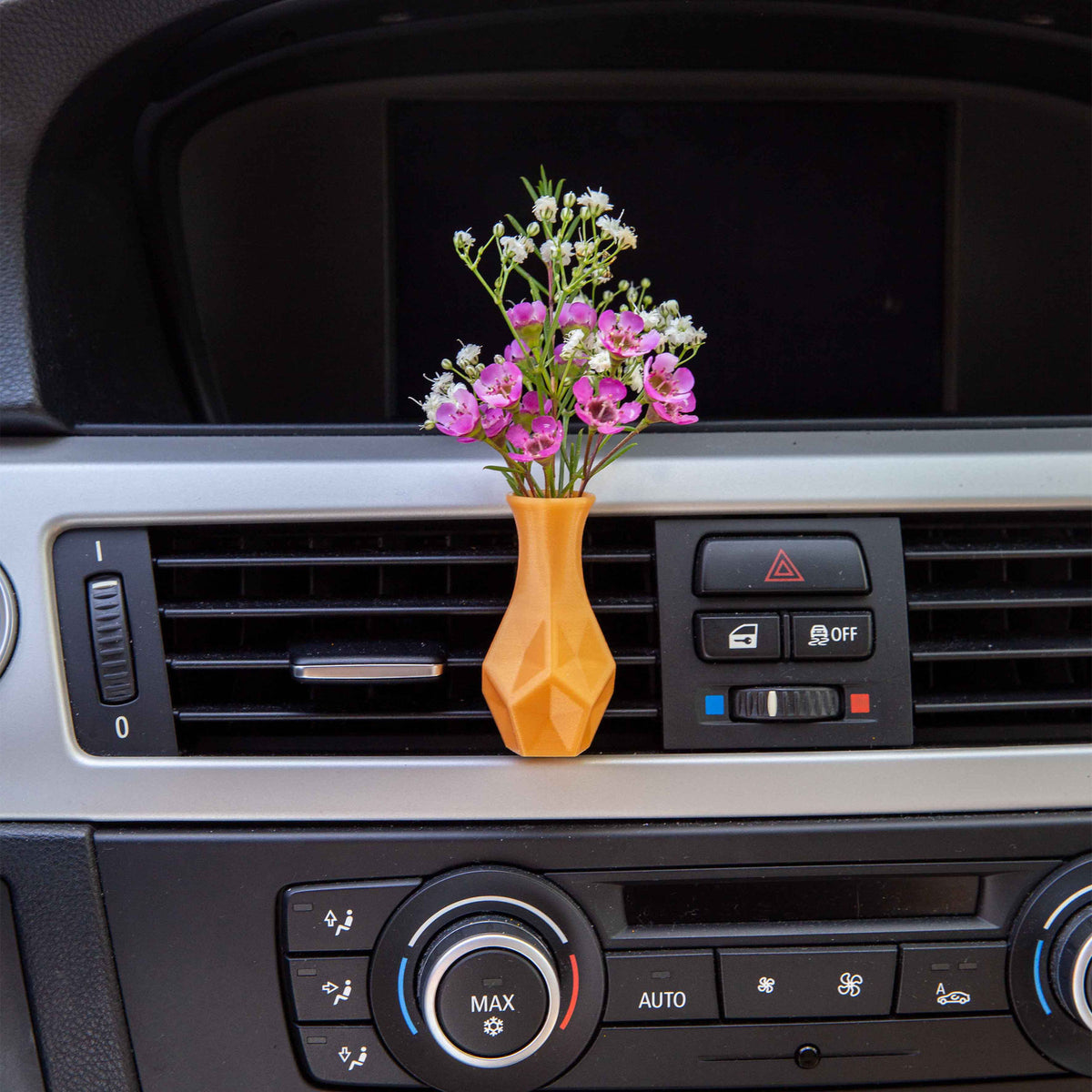 Achlys - Cardening Mini Vase Car Accessory