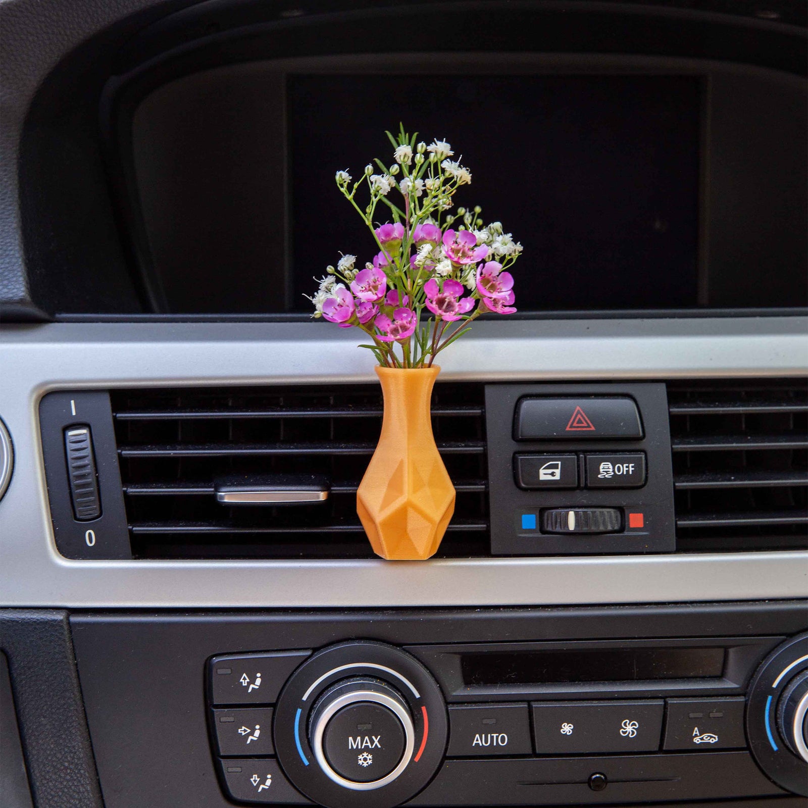 Achlys - Cardening Mini Vase Car Accessory