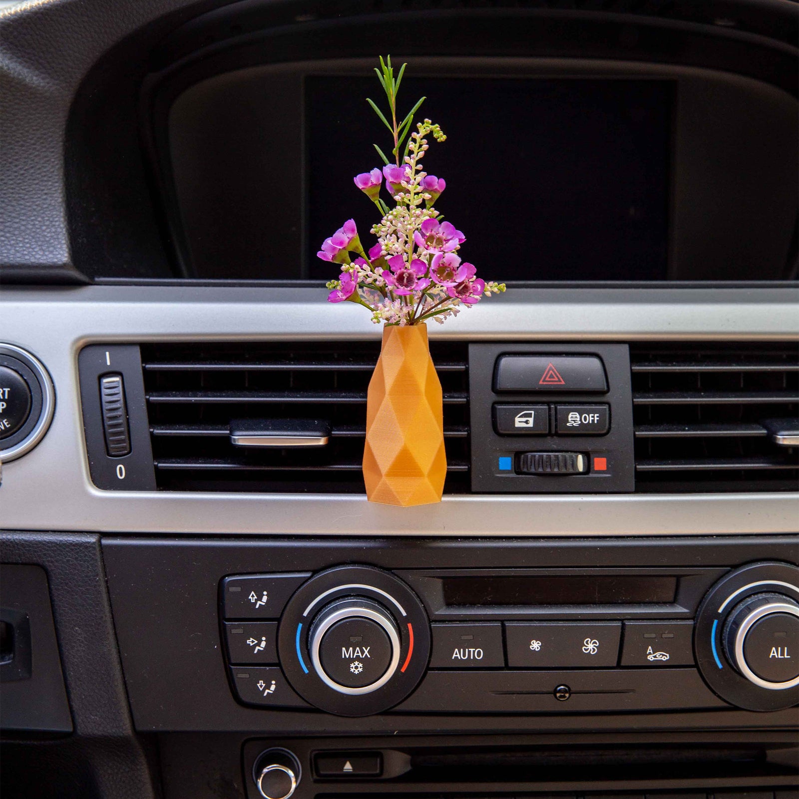 Aether - Cardening Mini Vase Car Accessory
