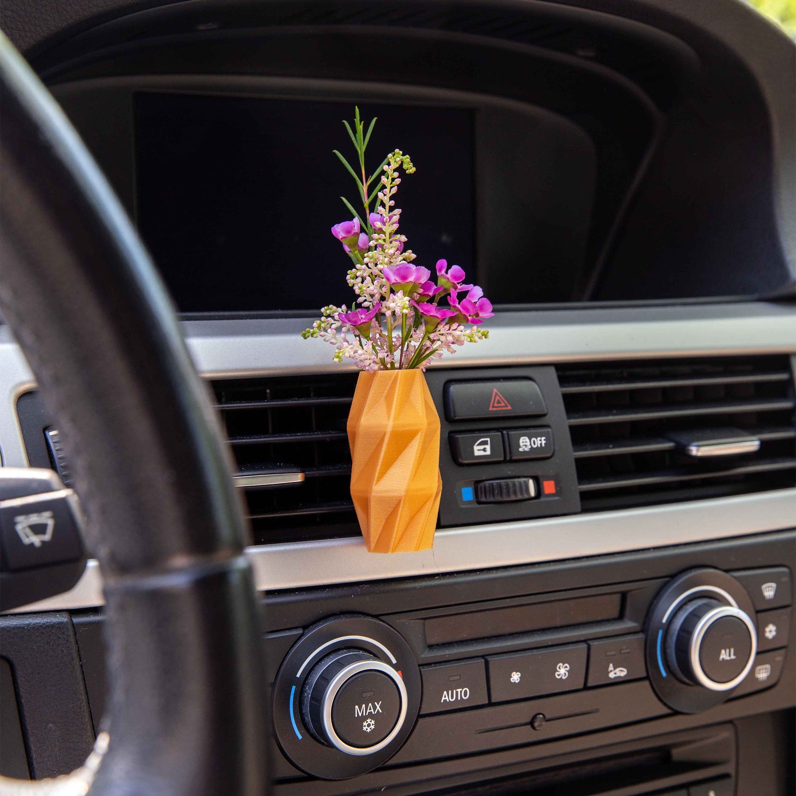 Anchiale - Cardening Mini Vase Car Accessory