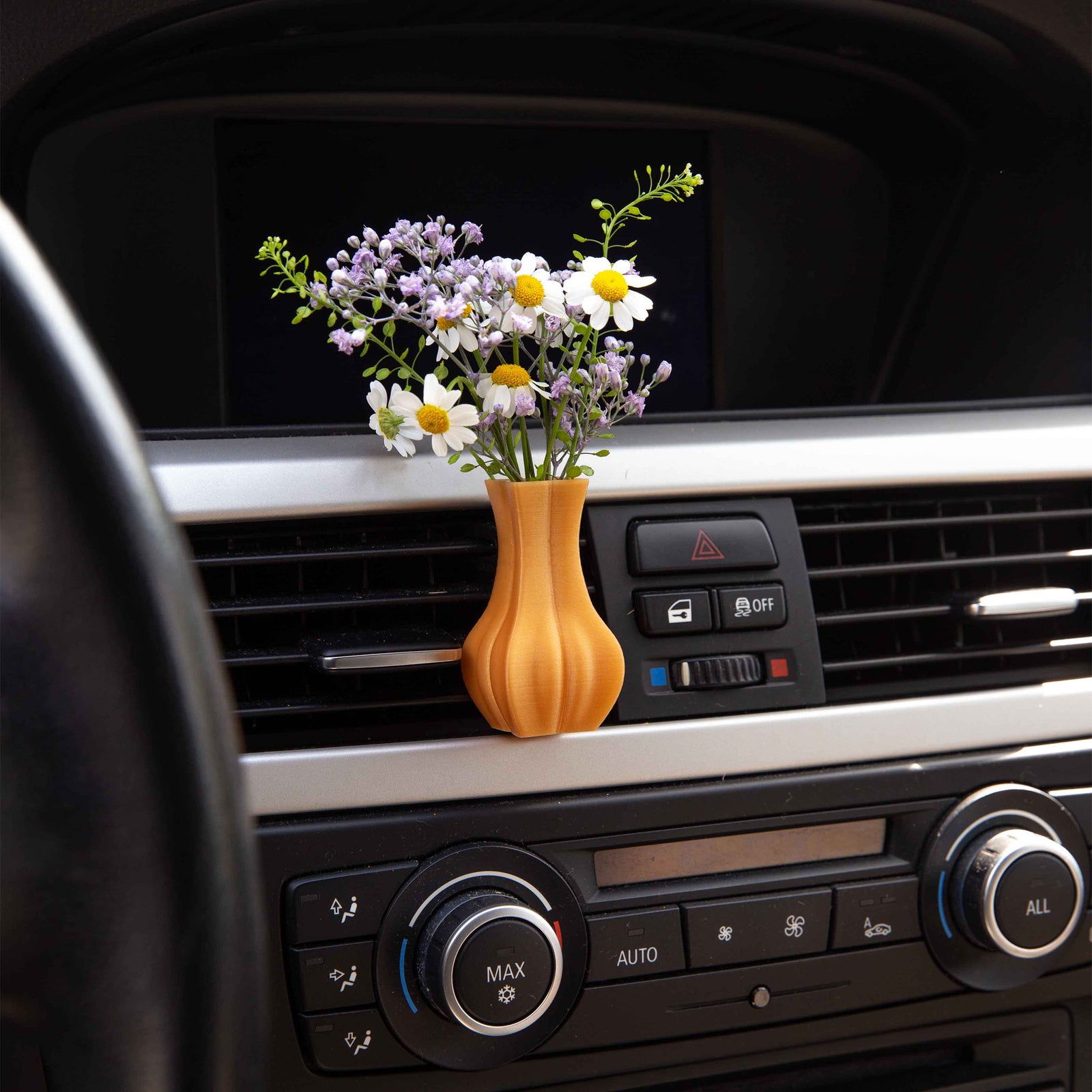 Demeter - Cardening Mini Vase Car Accessory