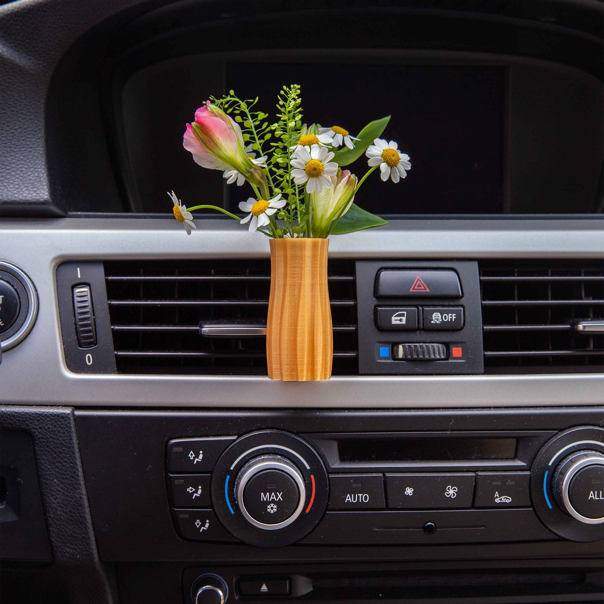 Eurynome - Cardening Mini Vase Car Accessory