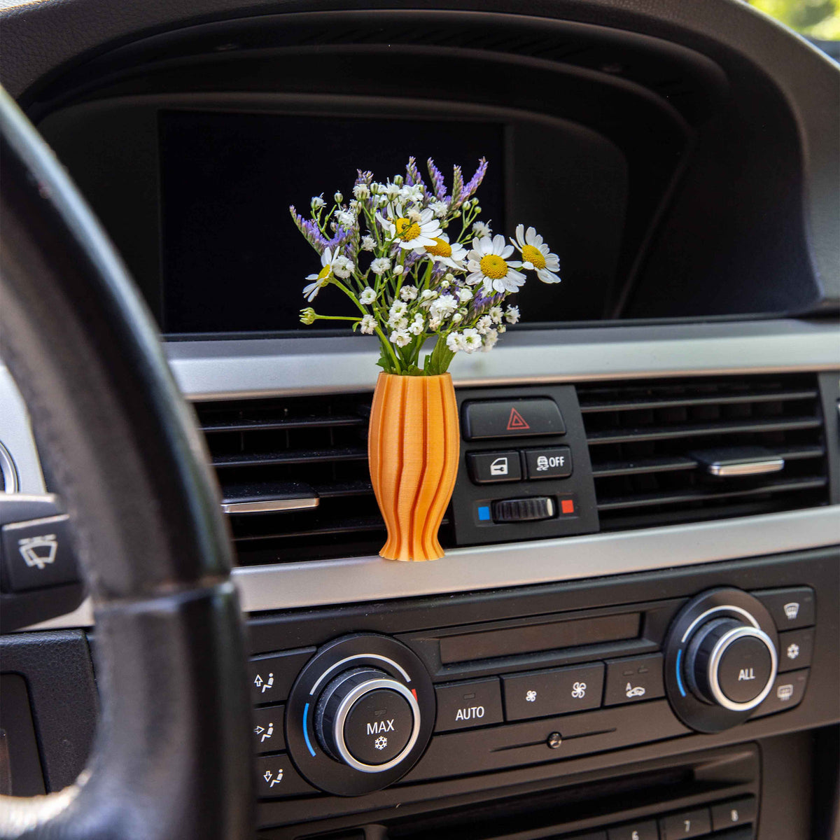 Hoplodamus - Cardening Mini Vase Car Accessory