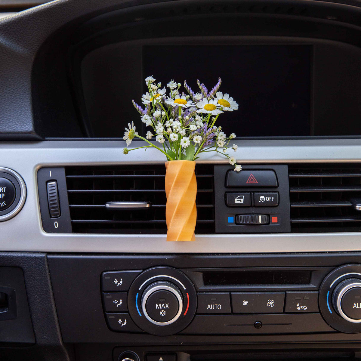 Iapetos - Cardening Mini Vase Car Accessory