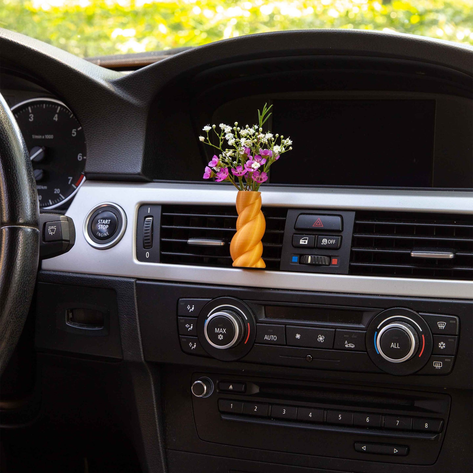 Lelantos - Cardening Mini Vase Car Accessory