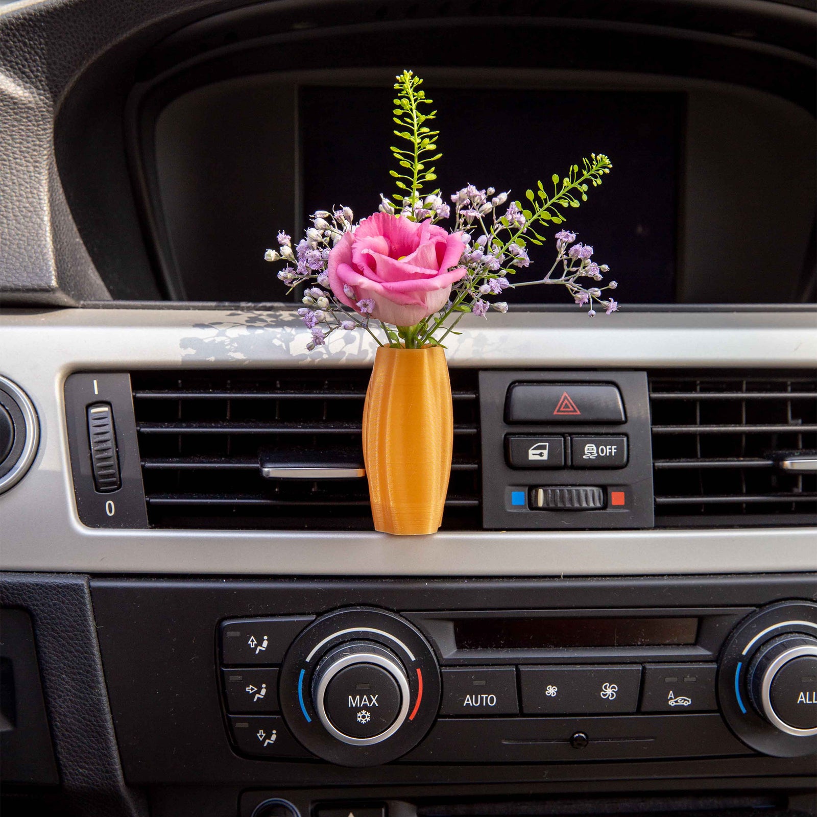 Lethe - Cardening Mini Vase Car Accessory