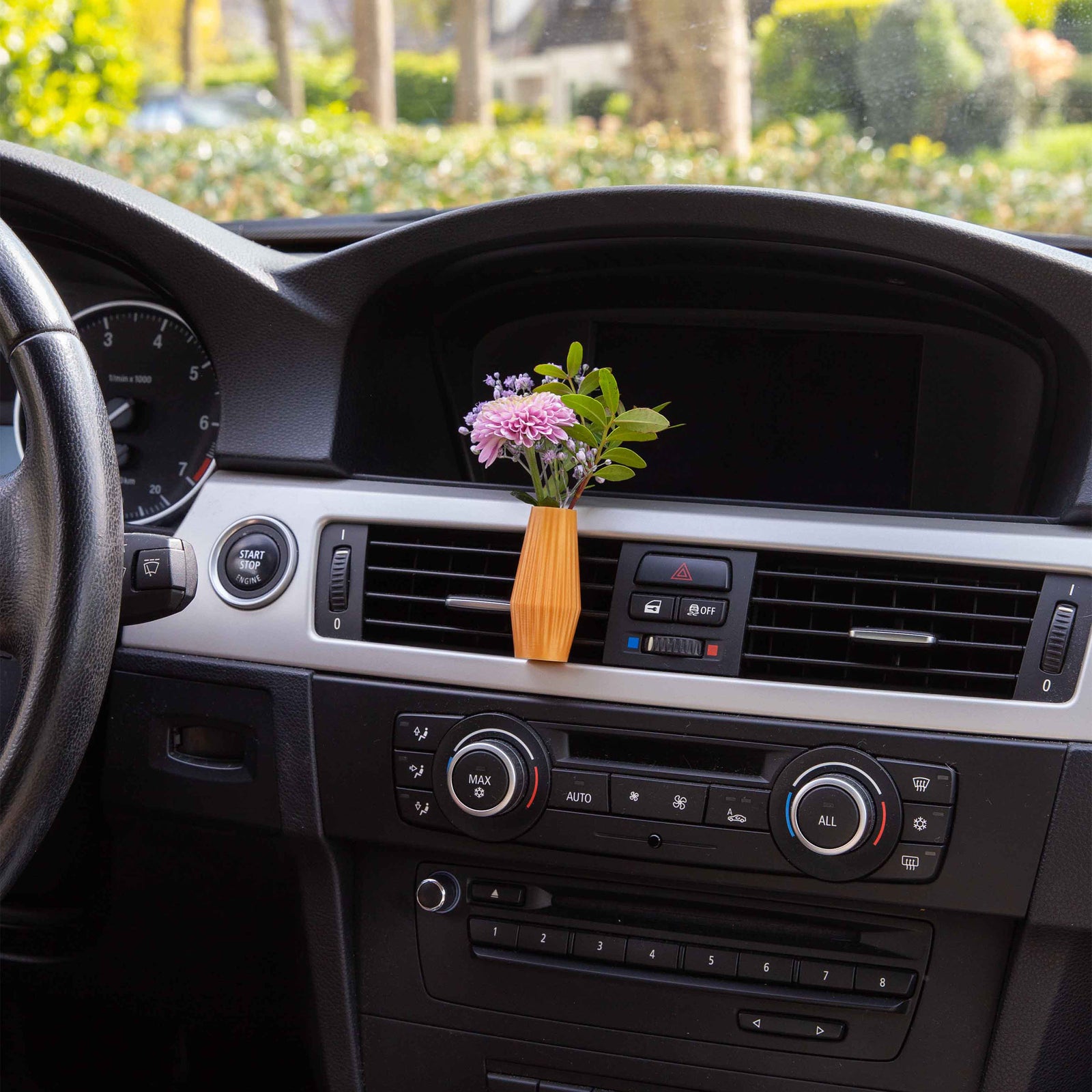 Makaria - Cardening Mini Vase Car Accessory