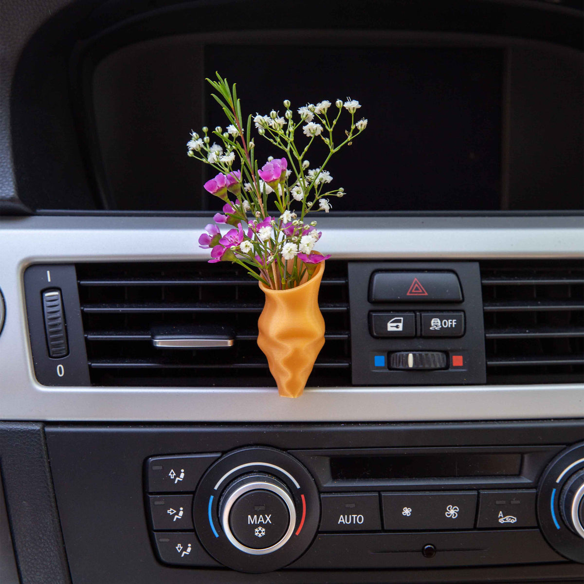 Melinoe - Cardening Mini Vase Car Accessory