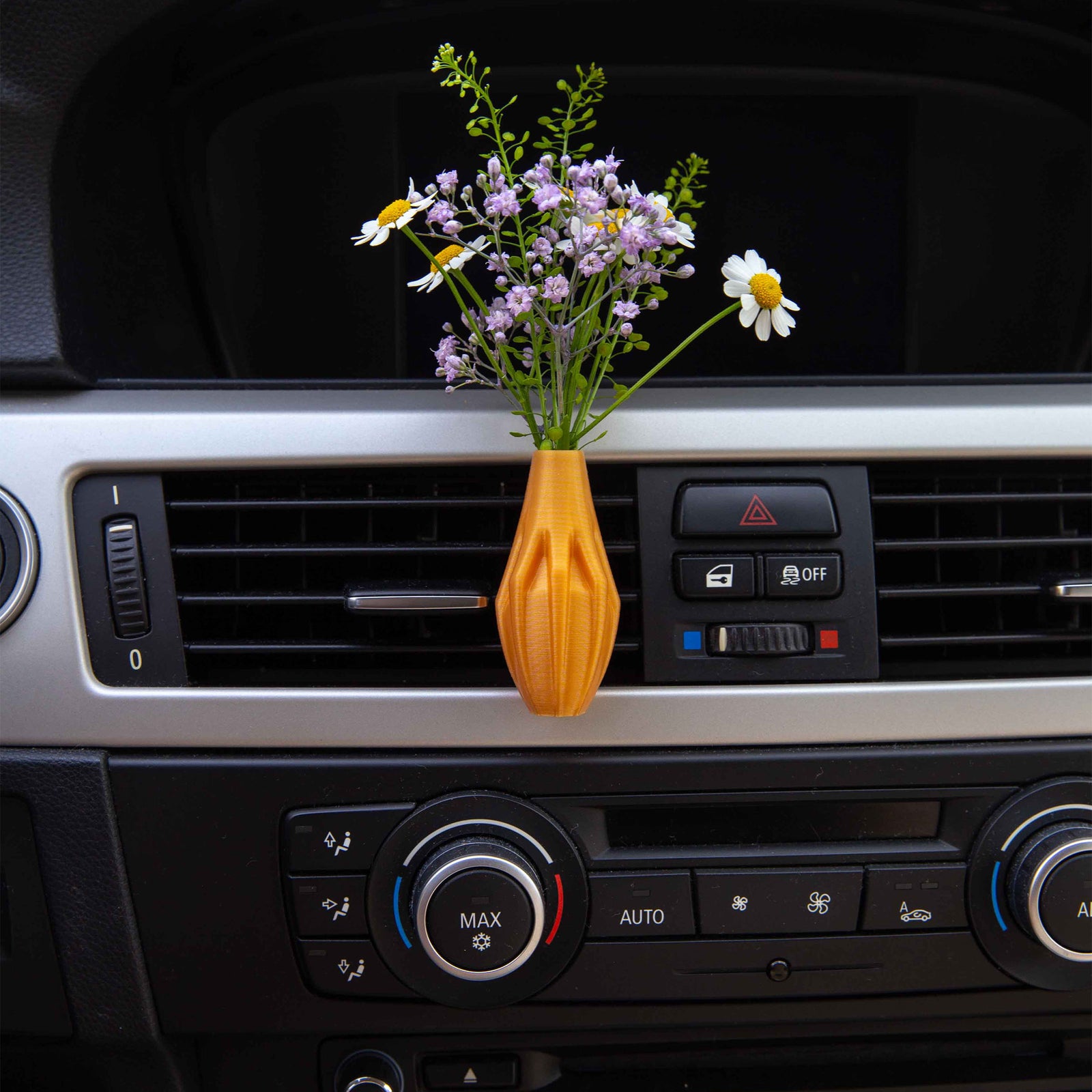 Tartarus - Cardening Mini Vase Car Accessory