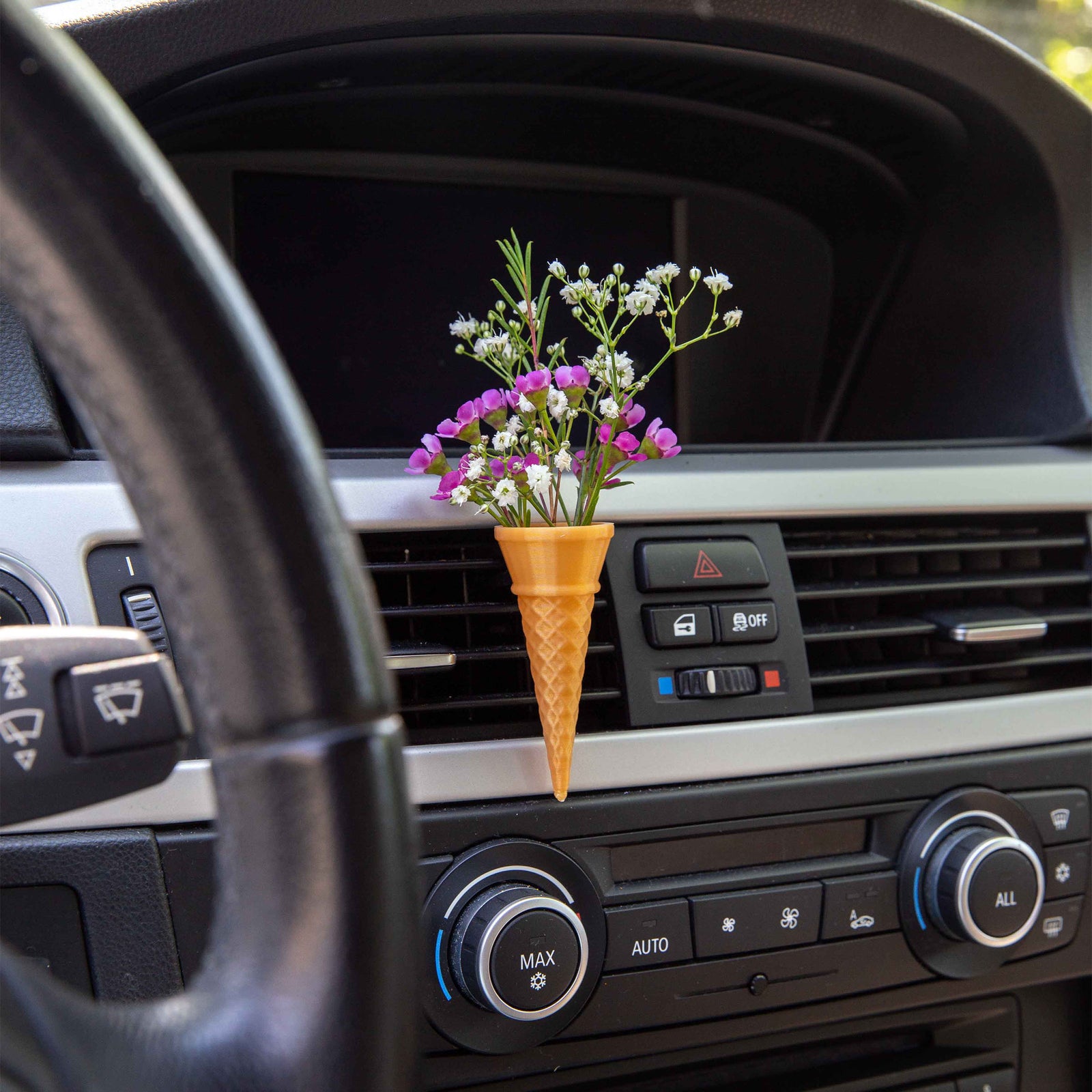 The Ice Cream Cone - Cardening Mini Vase Car Accessory