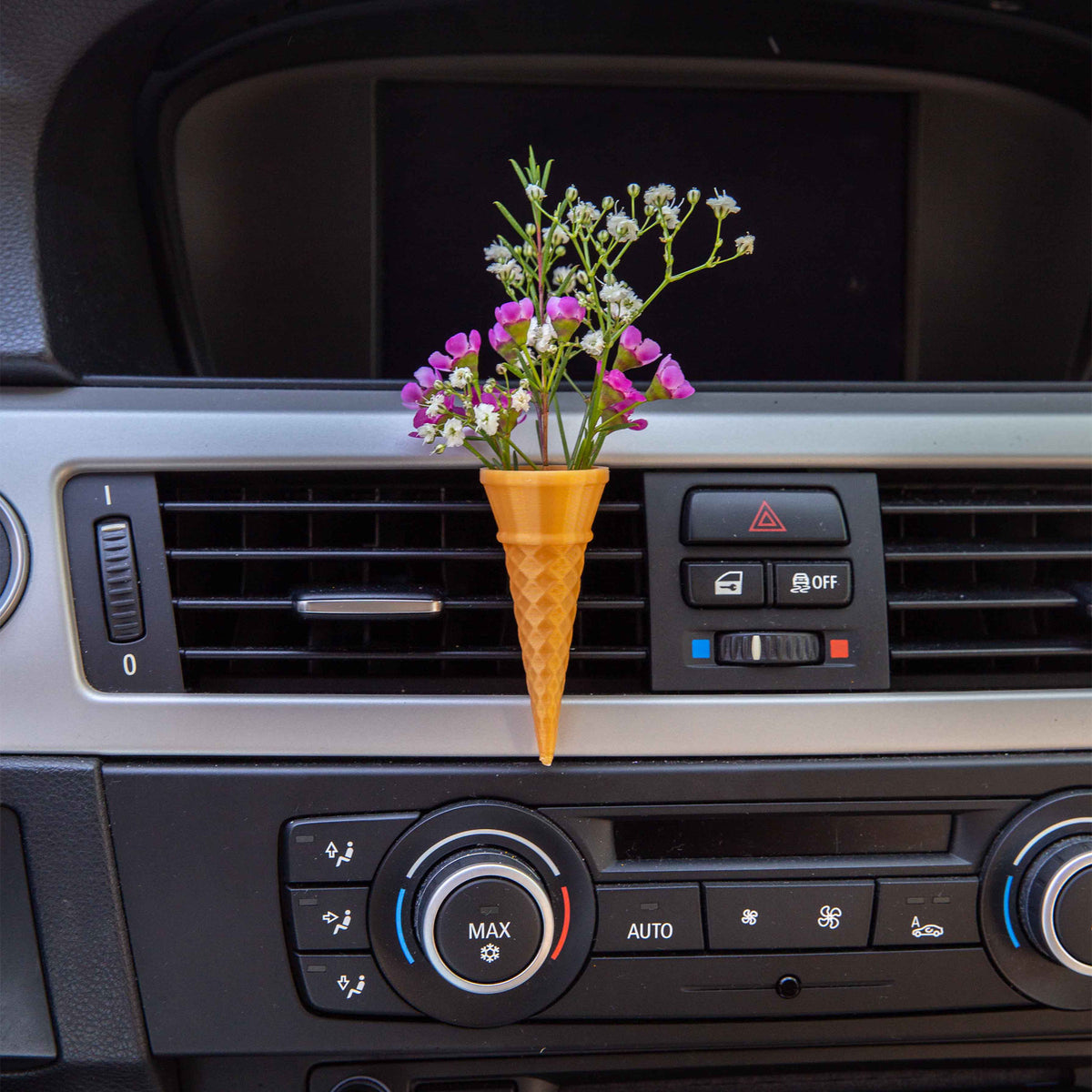 The Ice Cream Cone - Cardening Mini Vase Car Accessory