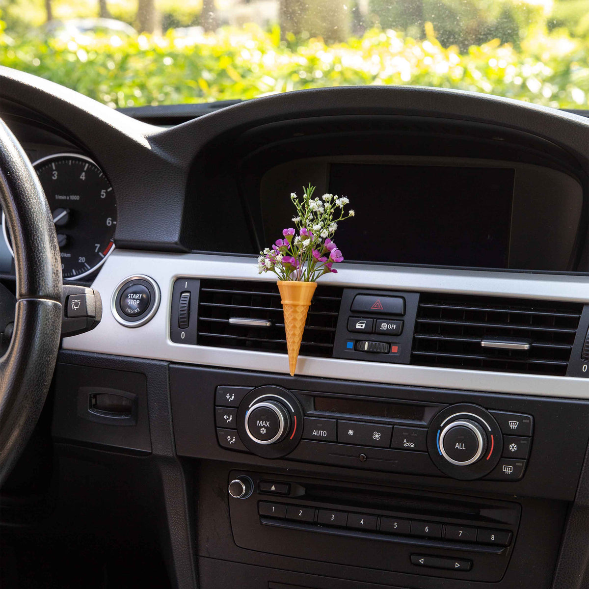 The Ice Cream Cone - Cardening Mini Vase Car Accessory