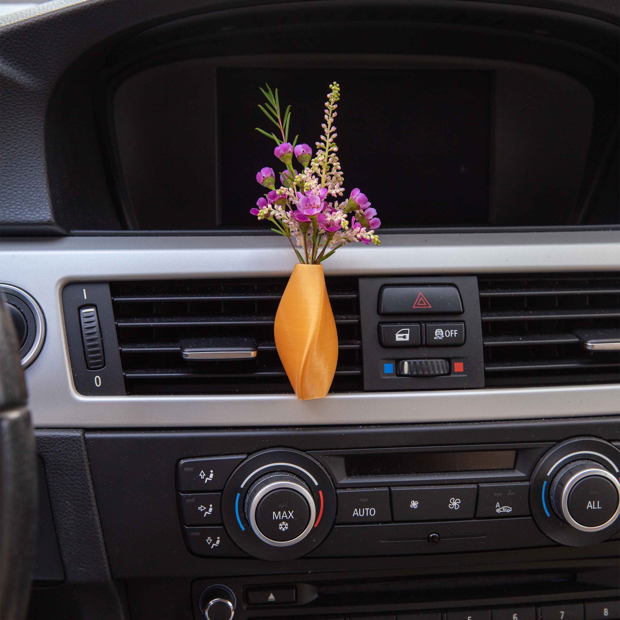 Theia - Cardening Mini Vase Car Accessory