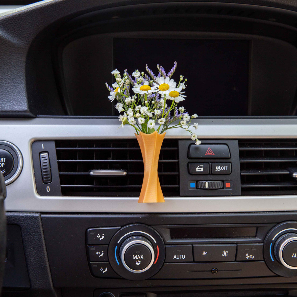 Zeus - Cardening Mini Vase Car Accessory