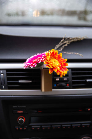 Ophion - Cardening Mini Vase Car Accessory