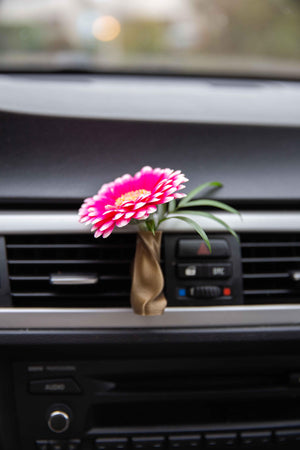Titan - Cardening Mini Vase Car Accessory