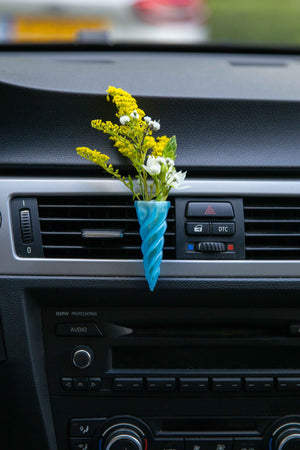 Icicle - Cardening Mini Planter Car Accessory