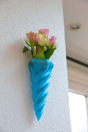 The Icicle - Wall Vase